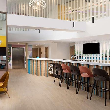 Hampton By Hilton Marosvásárhely Beltér fotó