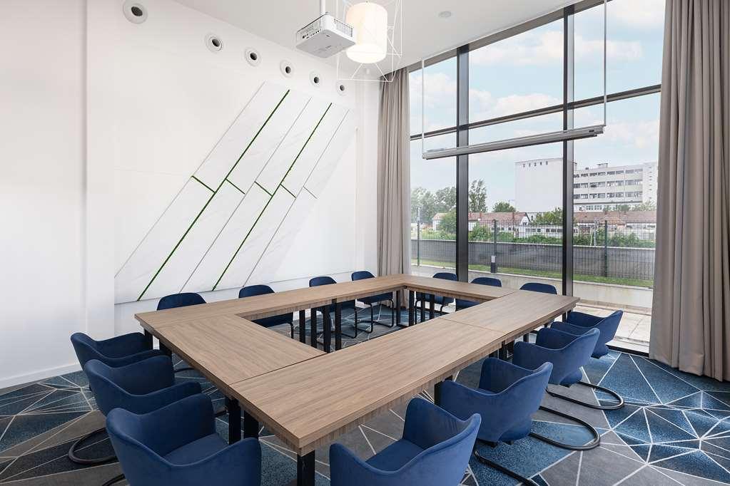 Hampton By Hilton Marosvásárhely Létesítmények fotó